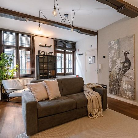 Authentic Apartment In The Heart Of 安特卫普 外观 照片